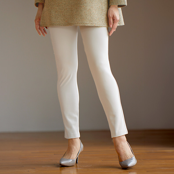 多機能素材あったかレギンスパンツ
