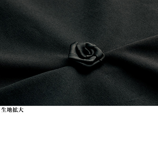 バラモチーフ使いスカート